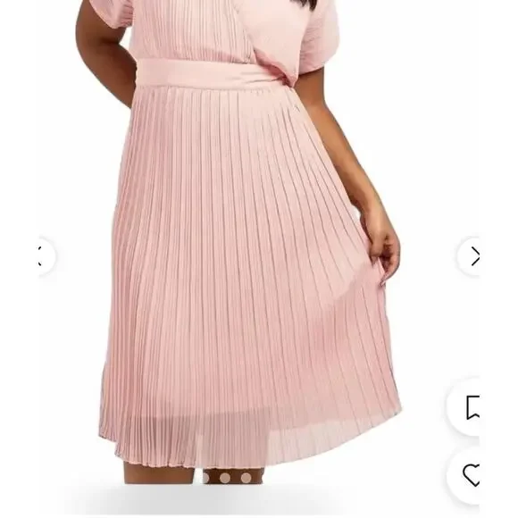 Boohoo Soft Pink Pleated Chiffon Dress Womens 24 Midi Flutter Sleeve Fit Flare - Picture 2 of 11